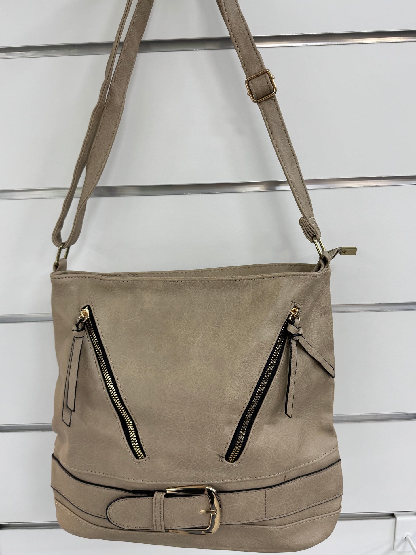 Borsa Selly 240