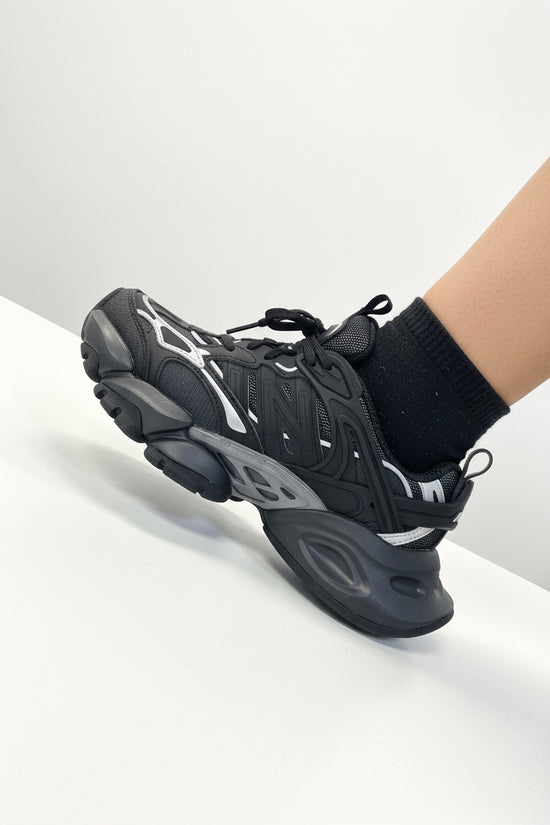 Scarpe Adidas XLG Runner Deluxe