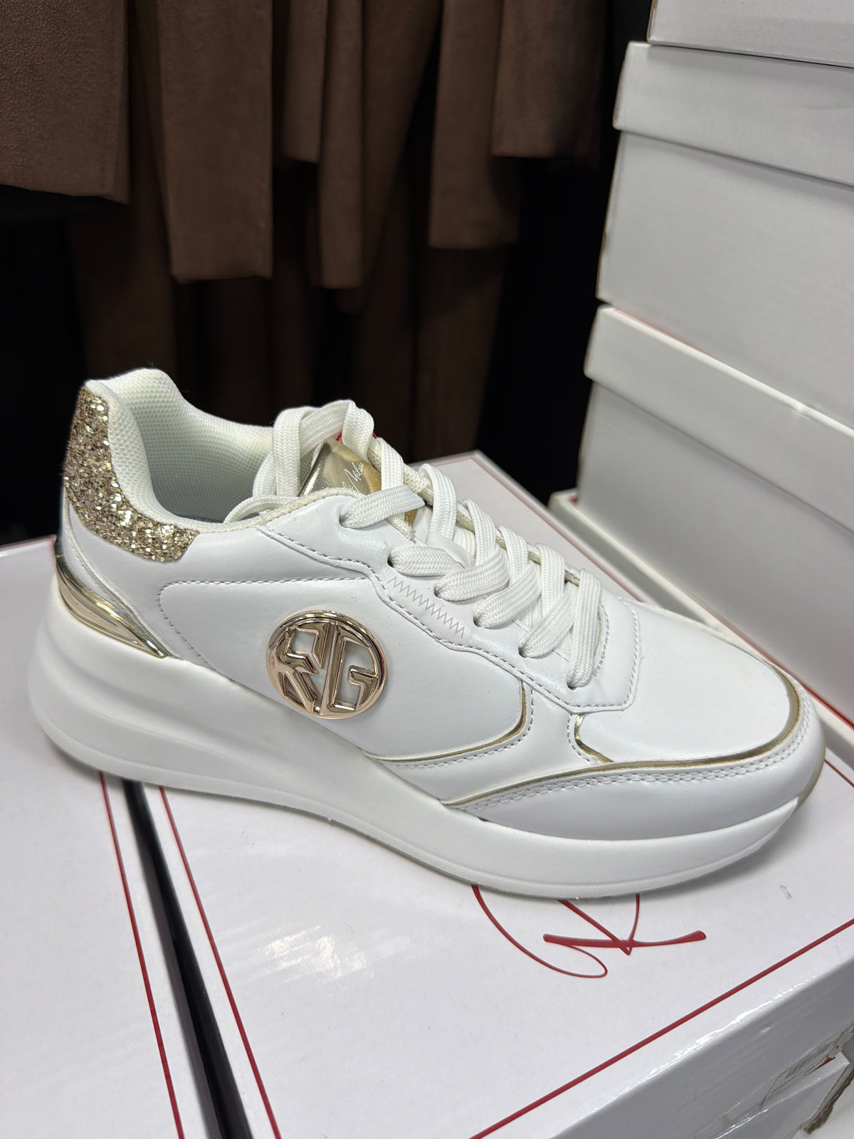 Scarpe Romeo Gigli 234