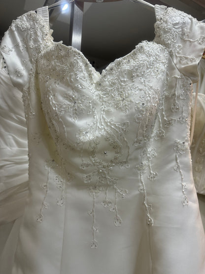 ABITO DA SPOSA 1645