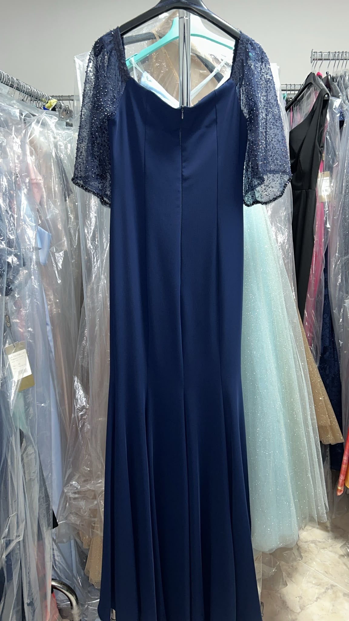 Abito F42348 Mary