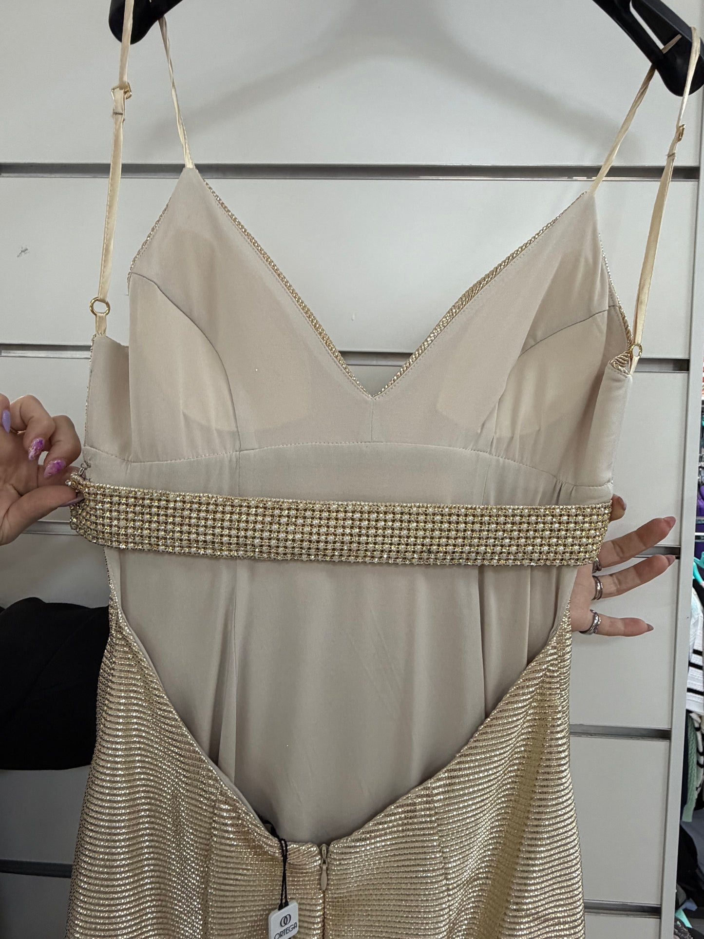 Abito Ortega Lux04