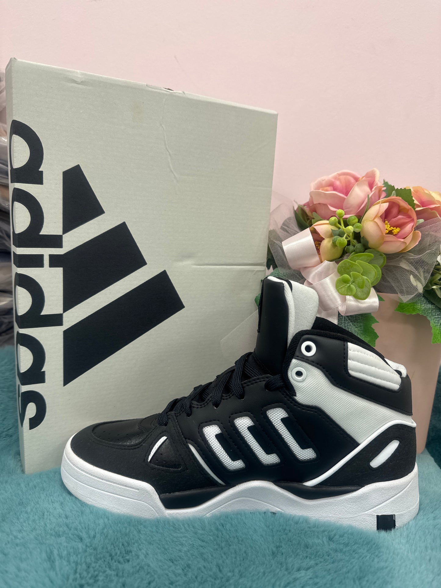 Scarpe ADIDAS MIDCITY MID IE4465 NERO