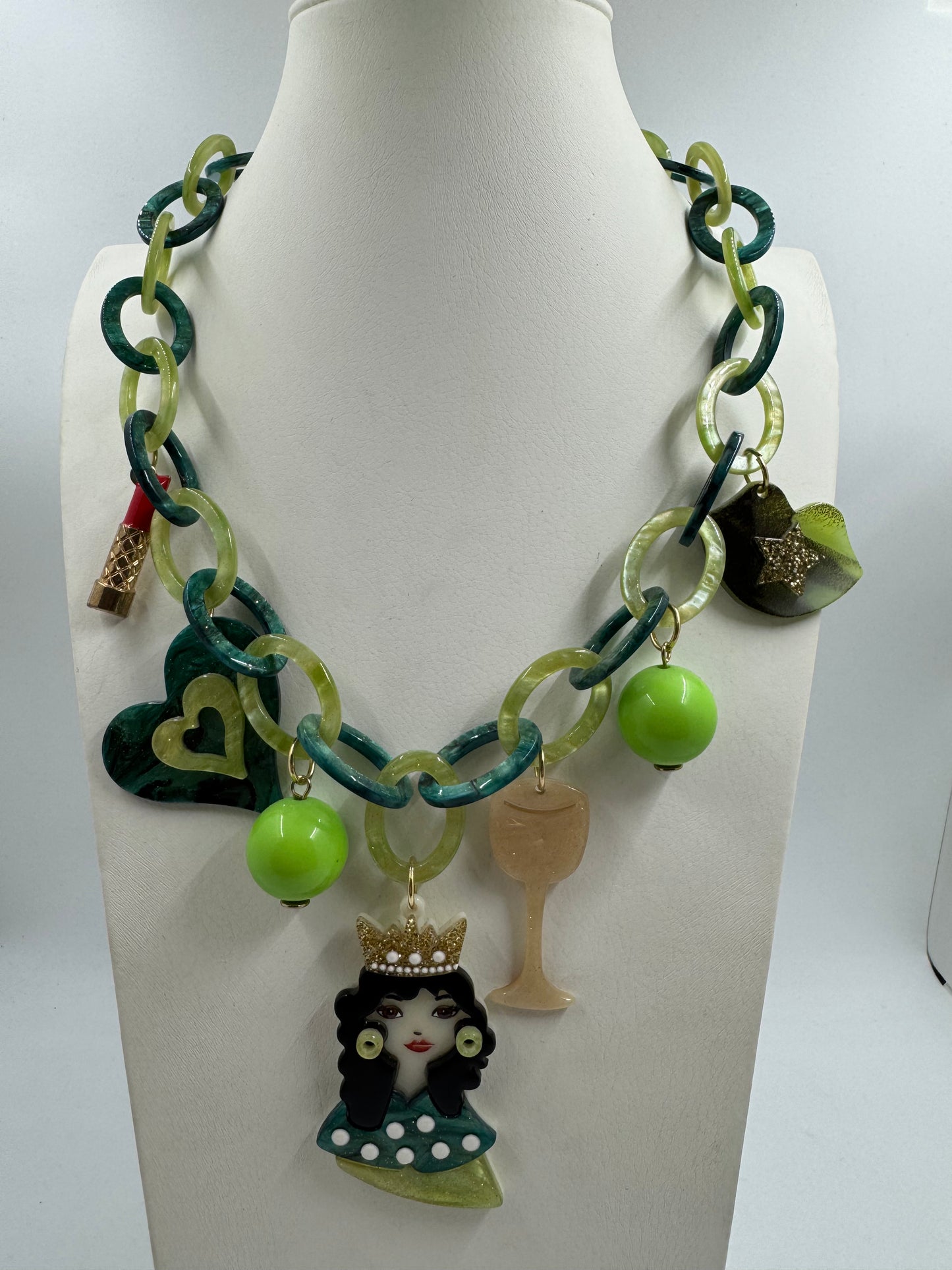 Collana Queen
