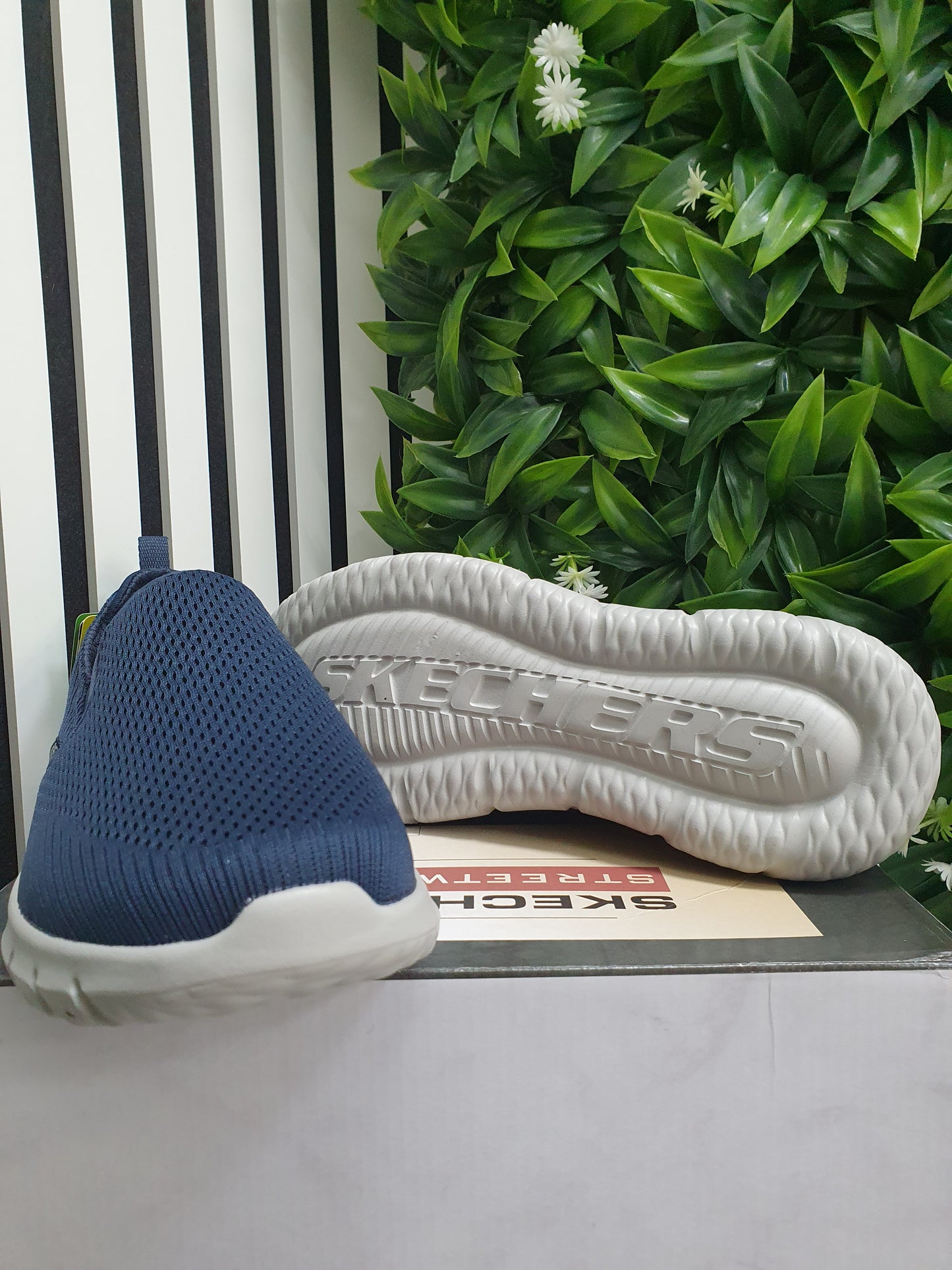 Scarpe Skechers streetwear 210401