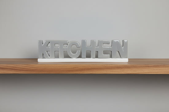 Scritta kitchen in ceramica